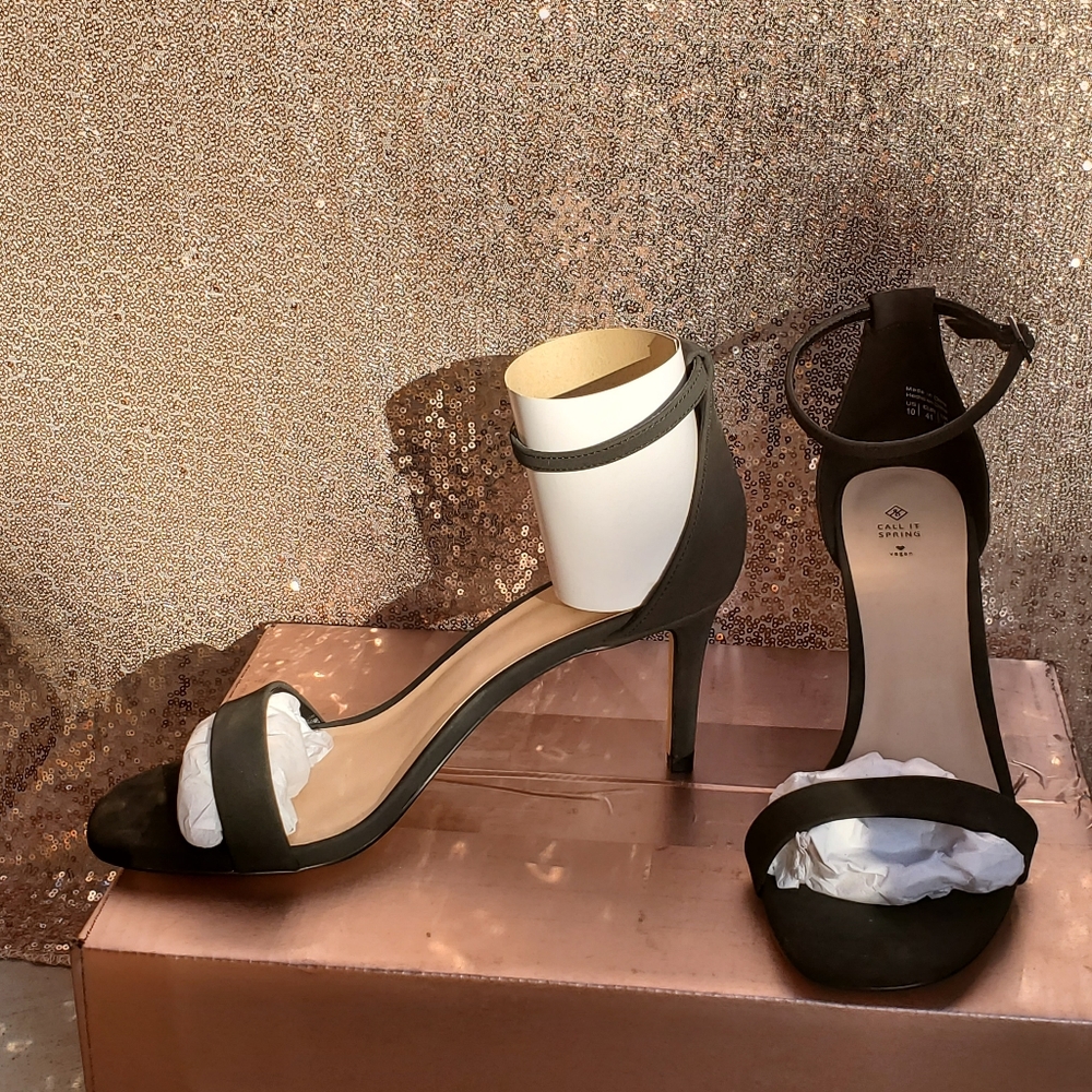 Women's Dress shoes